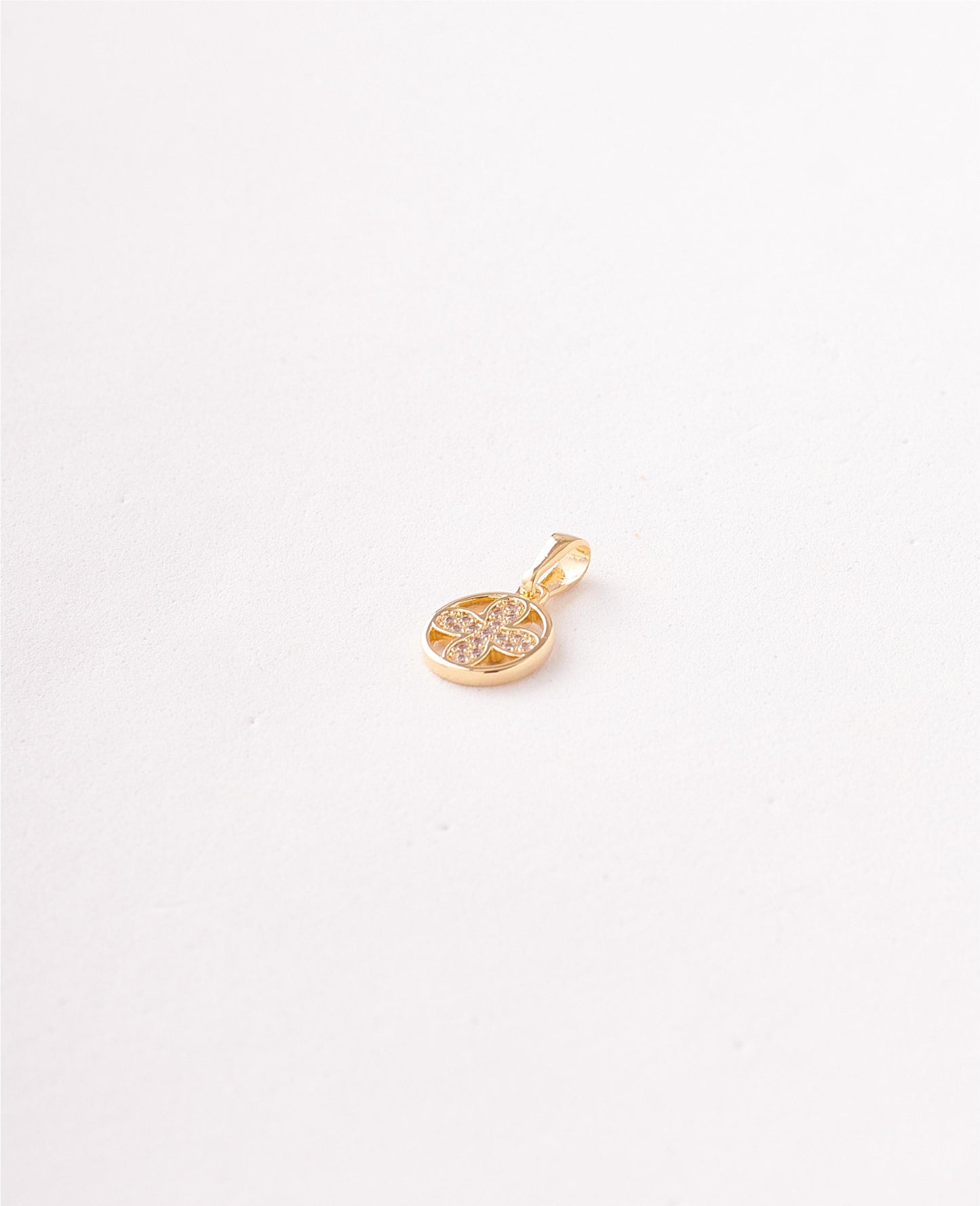 DIJE FIGURA TREBOL CIRCONES CRISTAL - 10X17MM