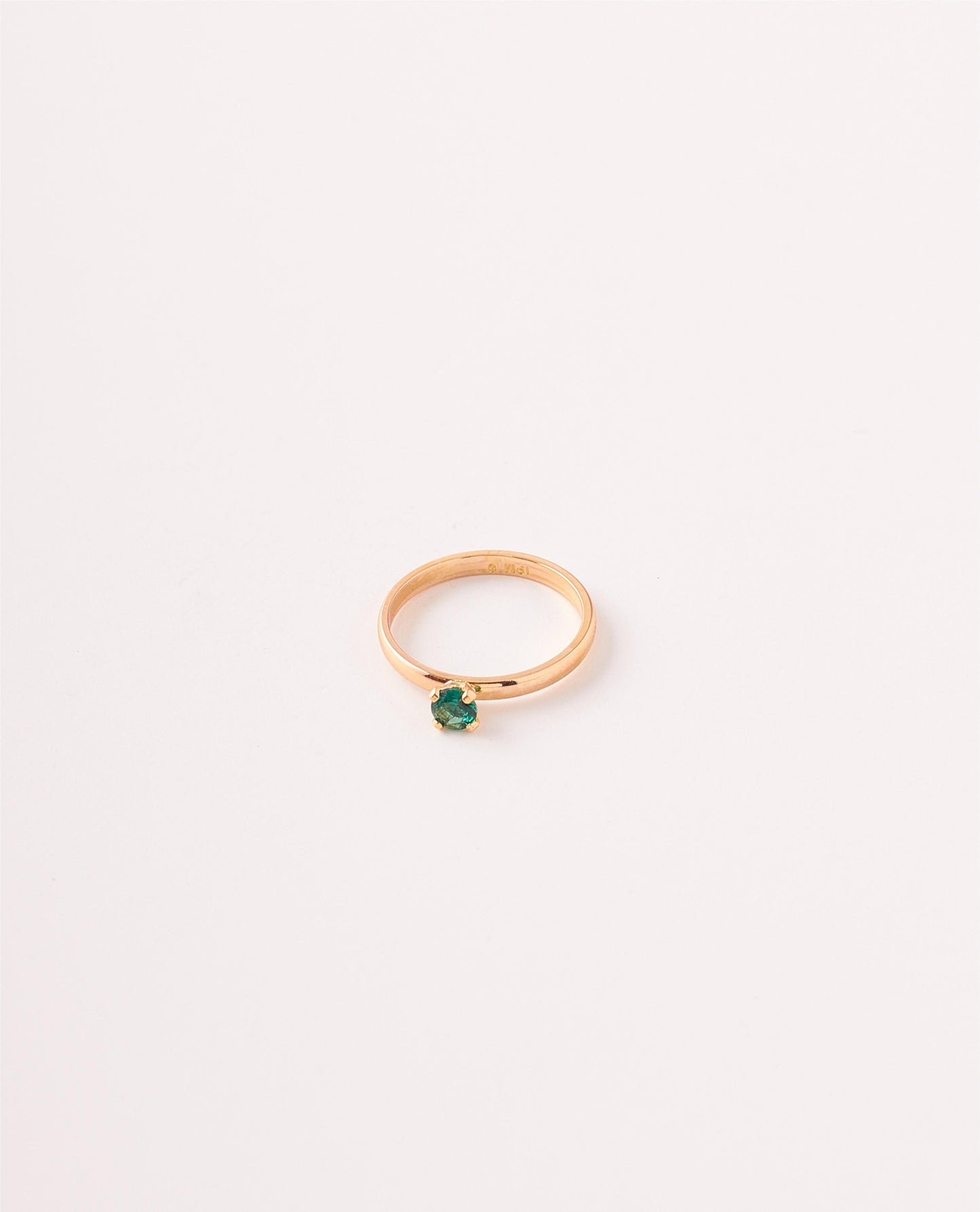 ANILLO PIEDRA BLANCA -VERDE