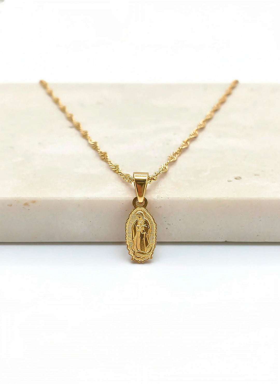 Set Cadena Singapur + Dije Virgen de Guadalupe