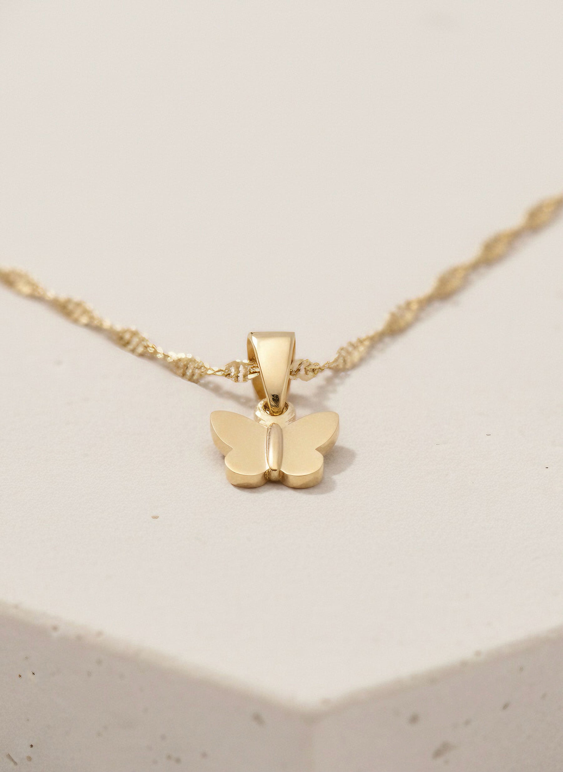 Set Mariposa + Aretes Gota (Cadena 50 cm)