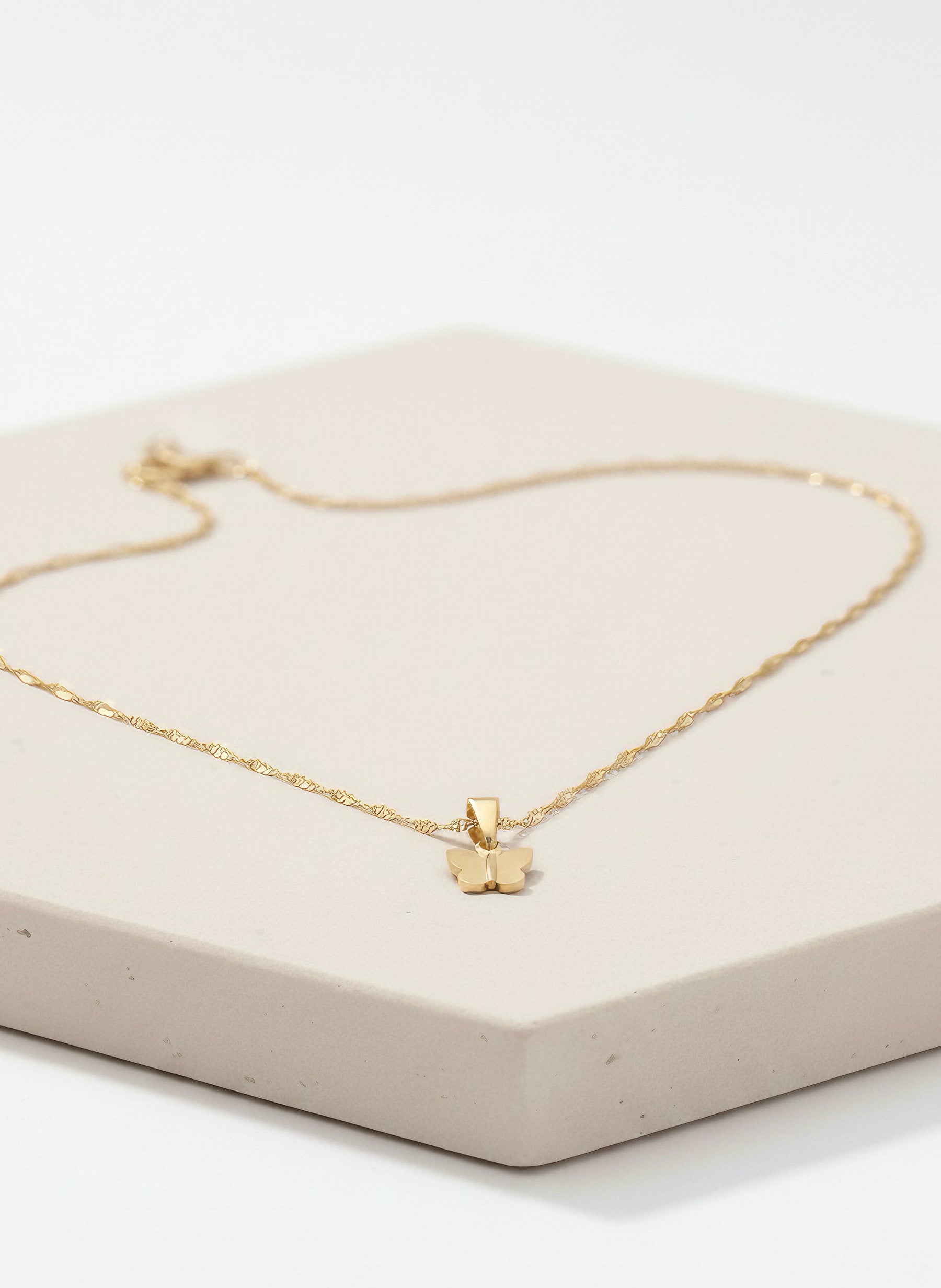 Set Mariposa + Aretes Gota (Cadena 50 cm)