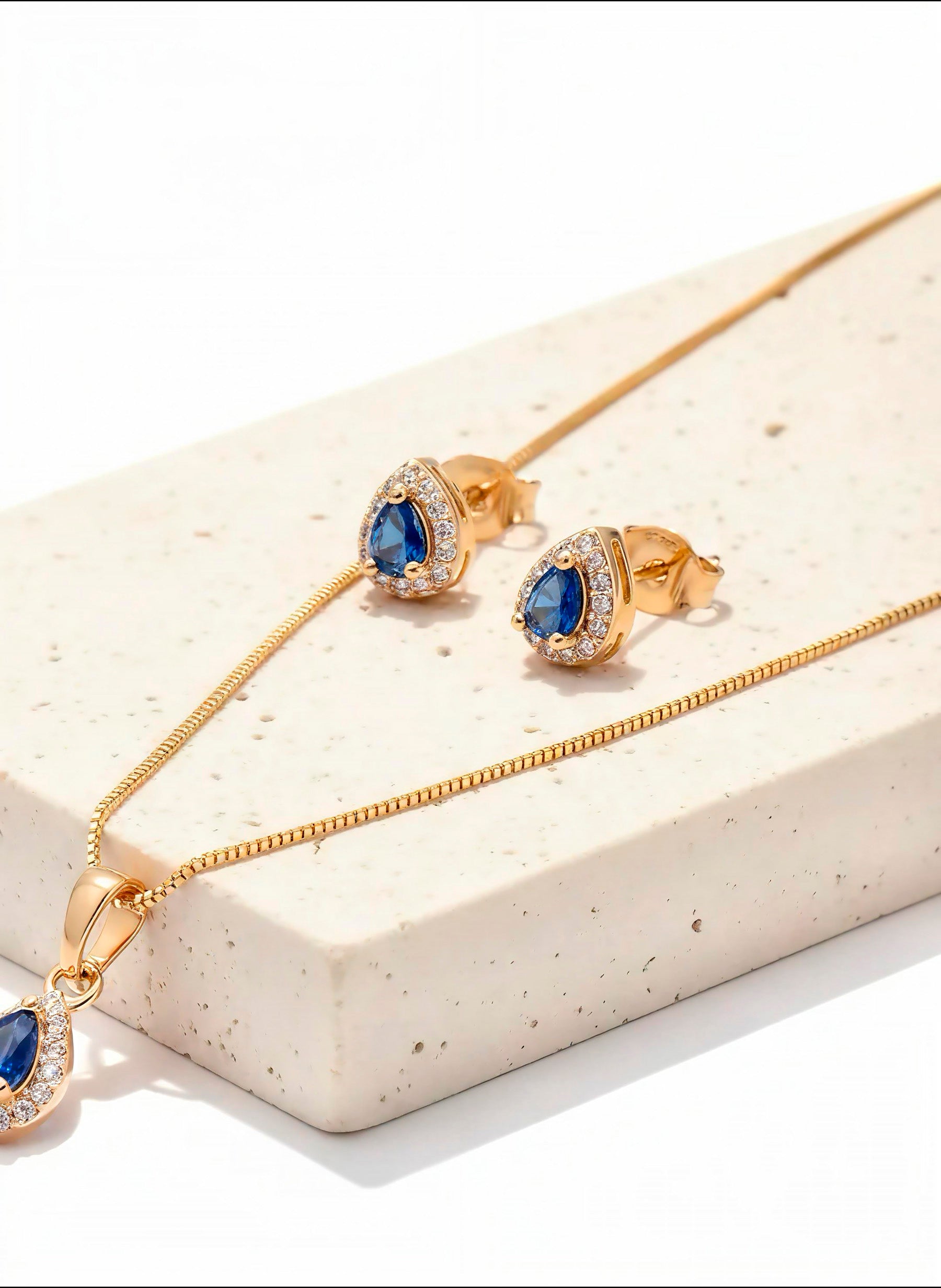 Set Gota Azul: Cadena Veneciana 50 cm + Aretes