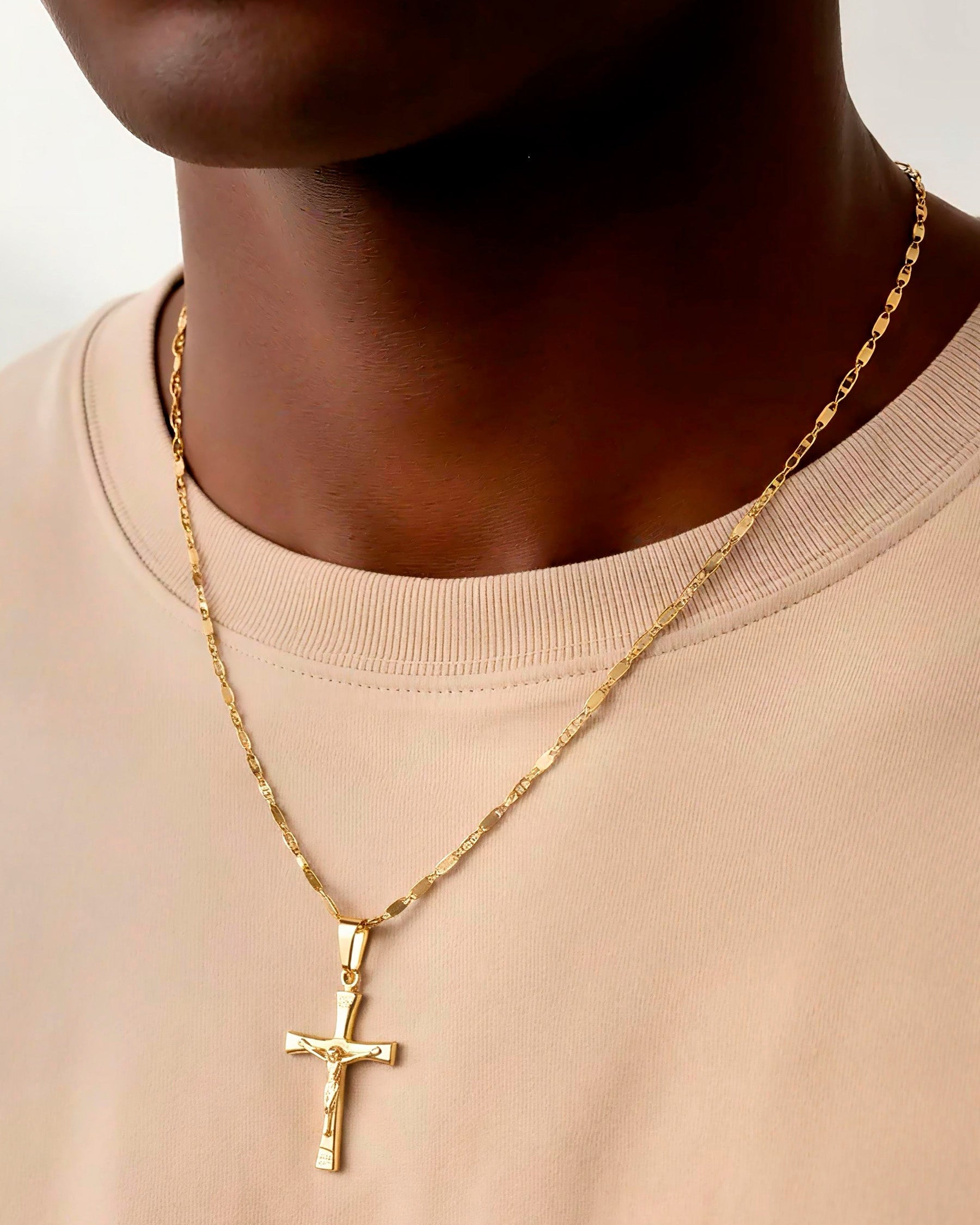 Combo Cadena Escalera Plana 60 cm + Dije Crucifijo