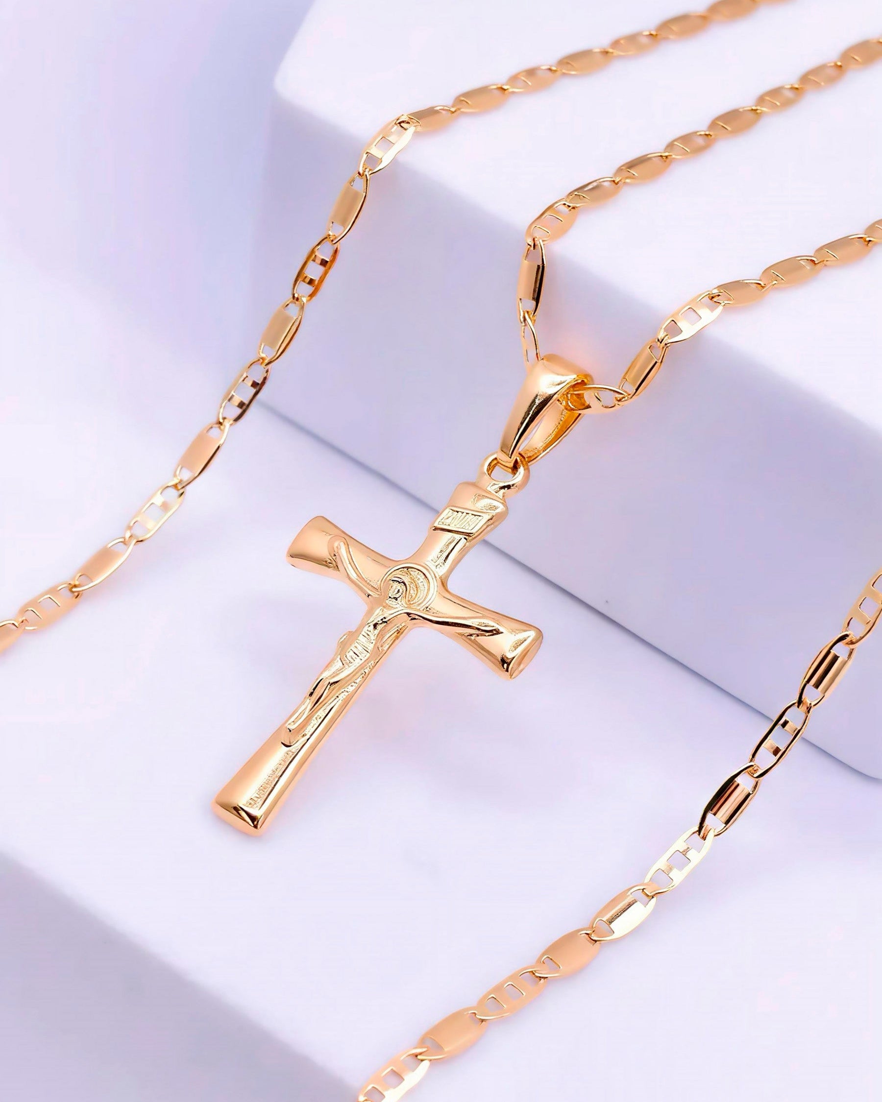 Combo Cadena Escalera Plana 60 cm + Dije Crucifijo